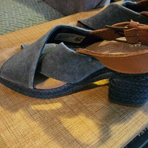 Toms heeled sandals